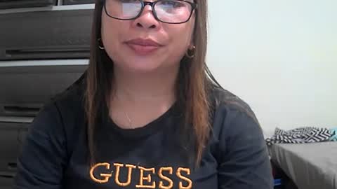 hazeldhane online show from February 28, 5:59 am