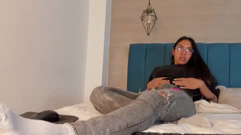 heidi_feuer online show from October 21, 12:20 pm