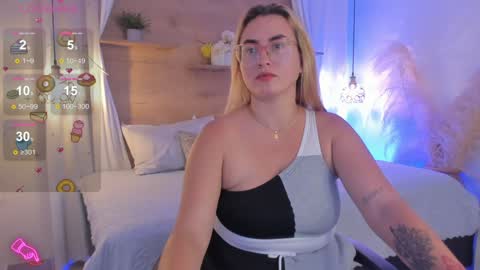 ANTARA REY online show from February 3, 7:21 pm