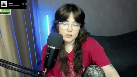 Snapshot of hell_hotline chatting on October 23, 6:25 pm Red online show from October 23, 6:25 pm
