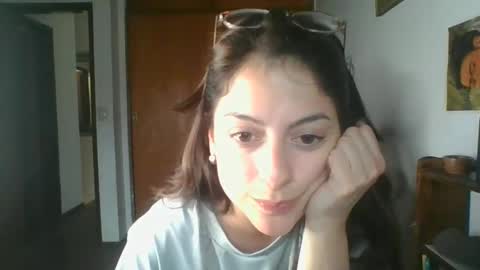 Snapshot of heyamyjones chatting on September 30, 8:35 pm Amy Jones online show from September 30, 8:35 pm