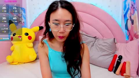 Hikori online show from December 12, 1:43 am