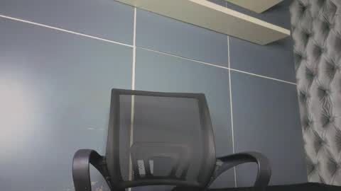  Hillary  online show from October 10, 5:45 am