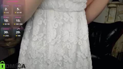 hilleva online show from November 30, 8:29 am