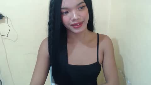 Guinevere3 online show from February 9, 12:57 am