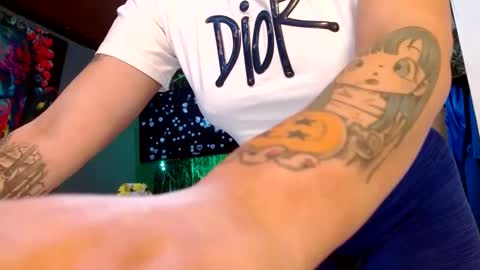 holly_thomsonx69 online show from February 28, 8:28 pm