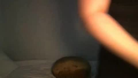 Snapshot of hollyh0x chatting on February 7, 9:15 pm Holly Hox online show from February 7, 9:15 pm