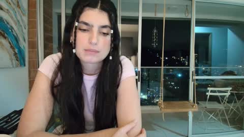 hollyshit_ online show from December 3, 12:13 am