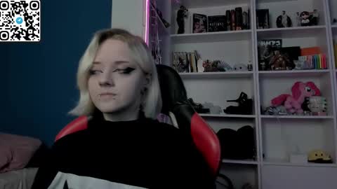 holy_mistresss online show from January 14, 10:53 am