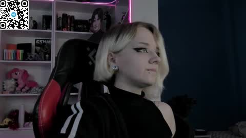 holy_mistresss online show from February 28, 9:52 am