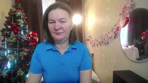 holymilfa online show from December 18, 7:36 am