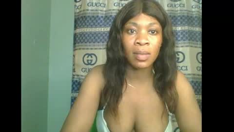 Flora online show from November 4, 5:07 pm