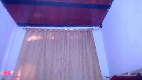 honeypussy3021 online show from November 15, 5:36 pm