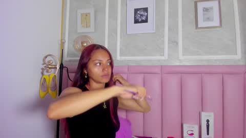 holly online show from January 13, 8:46 pm