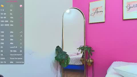 Khloe  online show from March 1, 12:56 pm