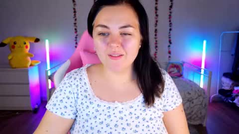 HornyCakee online show from December 4, 1:47 am