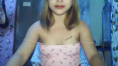 Snapshot of hot_asian69x chatting on October 23, 2:23 pm hot_asian69x online show from October 23, 2:23 pm