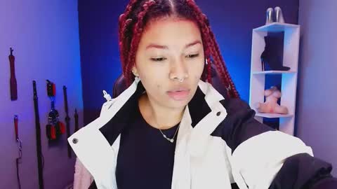 hot chocolate 4u online show from December 1, 12:09 pm