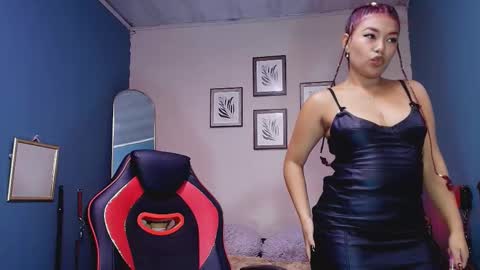 hot chocolate 4u online show from February 7, 1:15 pm