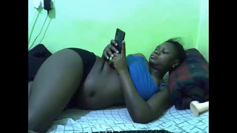 hot_girlly online show from November 28, 5:54 am