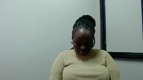 Linah online show from November 24, 4:03 am