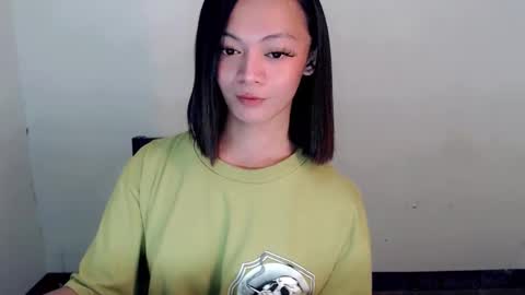 Snapshot of hot_n_spicy69 chatting on October 22, 4:56 pm SWEET AGATHA online show from October 22, 4:56 pm