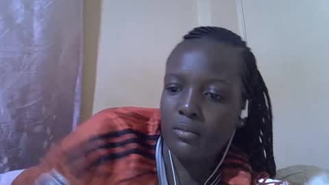 RAYLAH online show from January 16, 5:20 pm