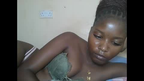 love online show from October 3, 6:46 pm