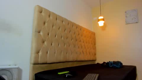 hotblosson online show from October 31, 4:55 pm