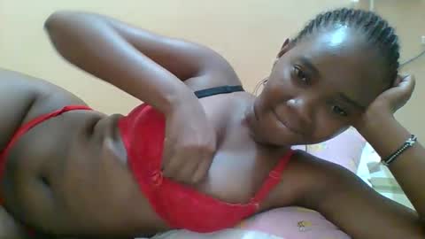 Queen online show from November 25, 5:26 pm