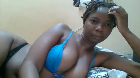 Queen online show from February 24, 4:11 am