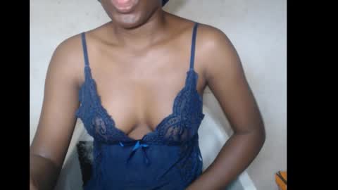 hotjessie0 online show from November 4, 7:13 am