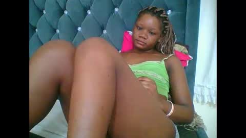 LOYCE online show from January 12, 9:09 pm