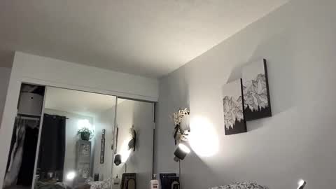 Annabelle online show from February 2, 1:15 am