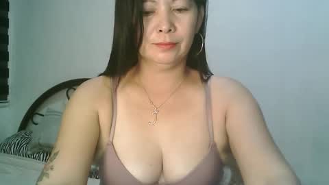 hotmamajen4u online show from March 2, 5:08 am