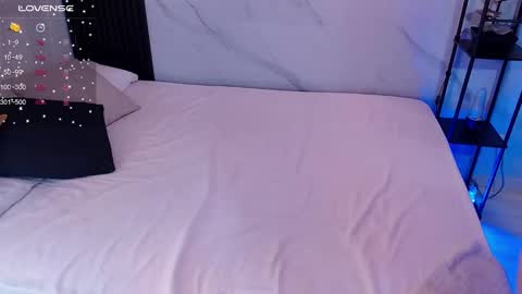 Snapshot of hotpawgmilf chatting on January 12, 5:56 am Sussy Bloom  online show from January 12, 5:56 am