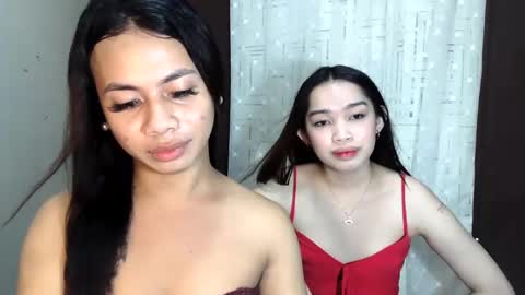 Snapshot of hottiescummerx chatting on January 8, 11:21 am N I C A online show from January 8, 11:21 am