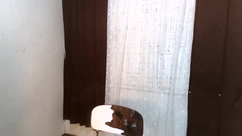 Snapshot of hottiescummerx chatting on December 28, 7:11 pm N I C A online show from December 28, 7:11 pm