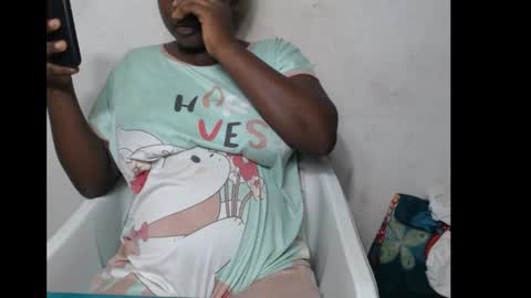 hottylissa1 online show from December 14, 9:31 pm