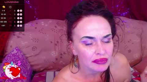 Snapshot of hotzlata chatting on September 10, 5:13 pm Hotzlata online show from September 10, 5:13 pm