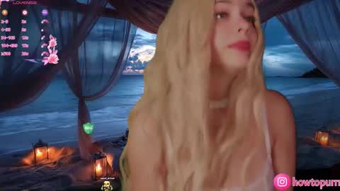 Mia online show from September 10, 5:35 pm