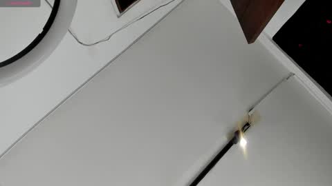 Hurren online show from March 8, 11:24 am