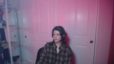 herma online show from January 16, 8:54 am