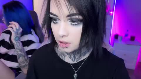 Snapshot of i_died_again chatting on February 21, 2:59 pm Asya online show from February 21, 2:59 pm