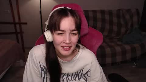 elisabeth online show from November 11, 12:57 pm