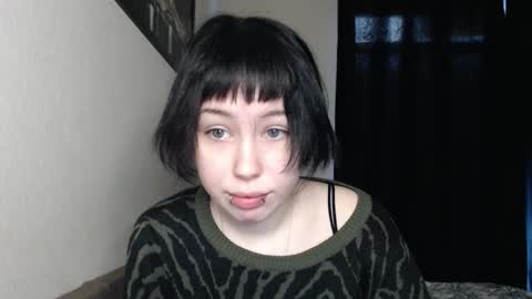 iiiiiiis online show from November 16, 9:00 am