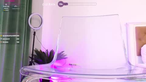 Emma online show from February 9, 8:49 am