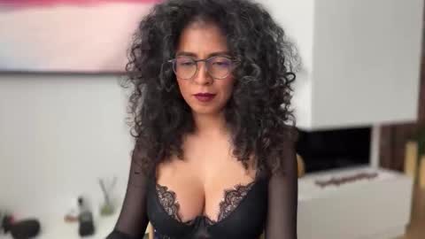 Kloe online show from December 19, 9:18 pm