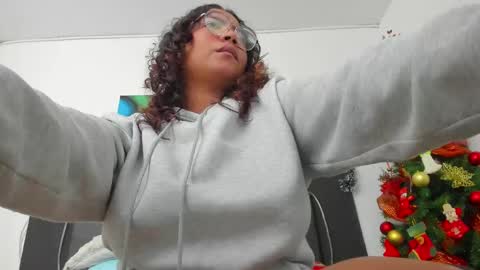 Angela online show from January 5, 3:11 am