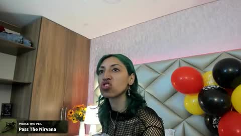  Im Gaia online show from October 3, 12:43 pm